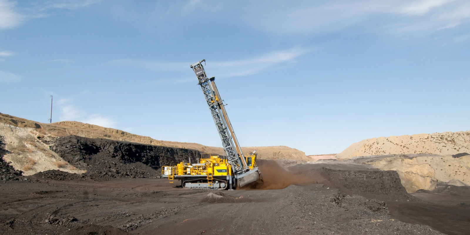 Epiroc DML rotary blasthole drilling rig