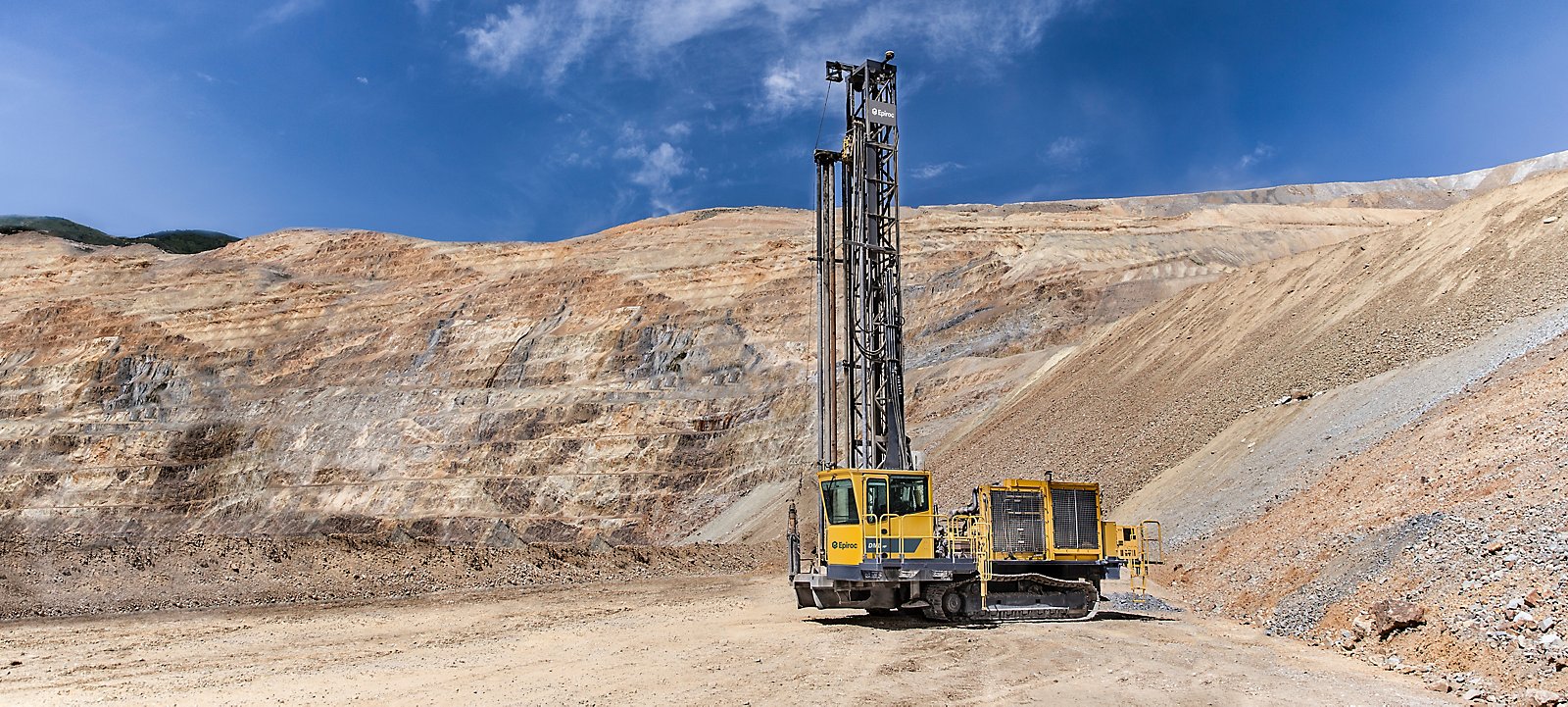 DML rotary blasthole drills