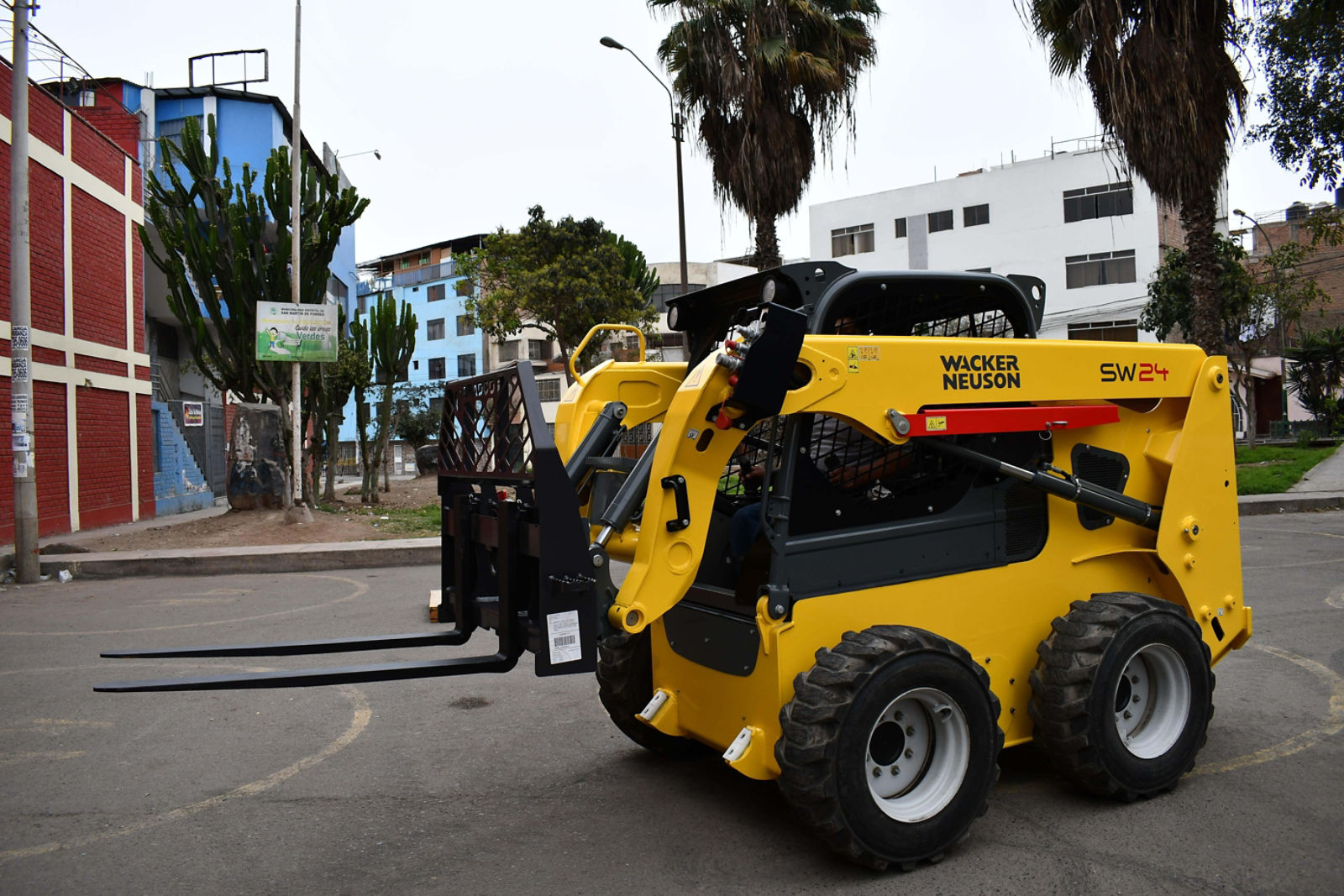Bradco Pallet Forks | Paladin attachments