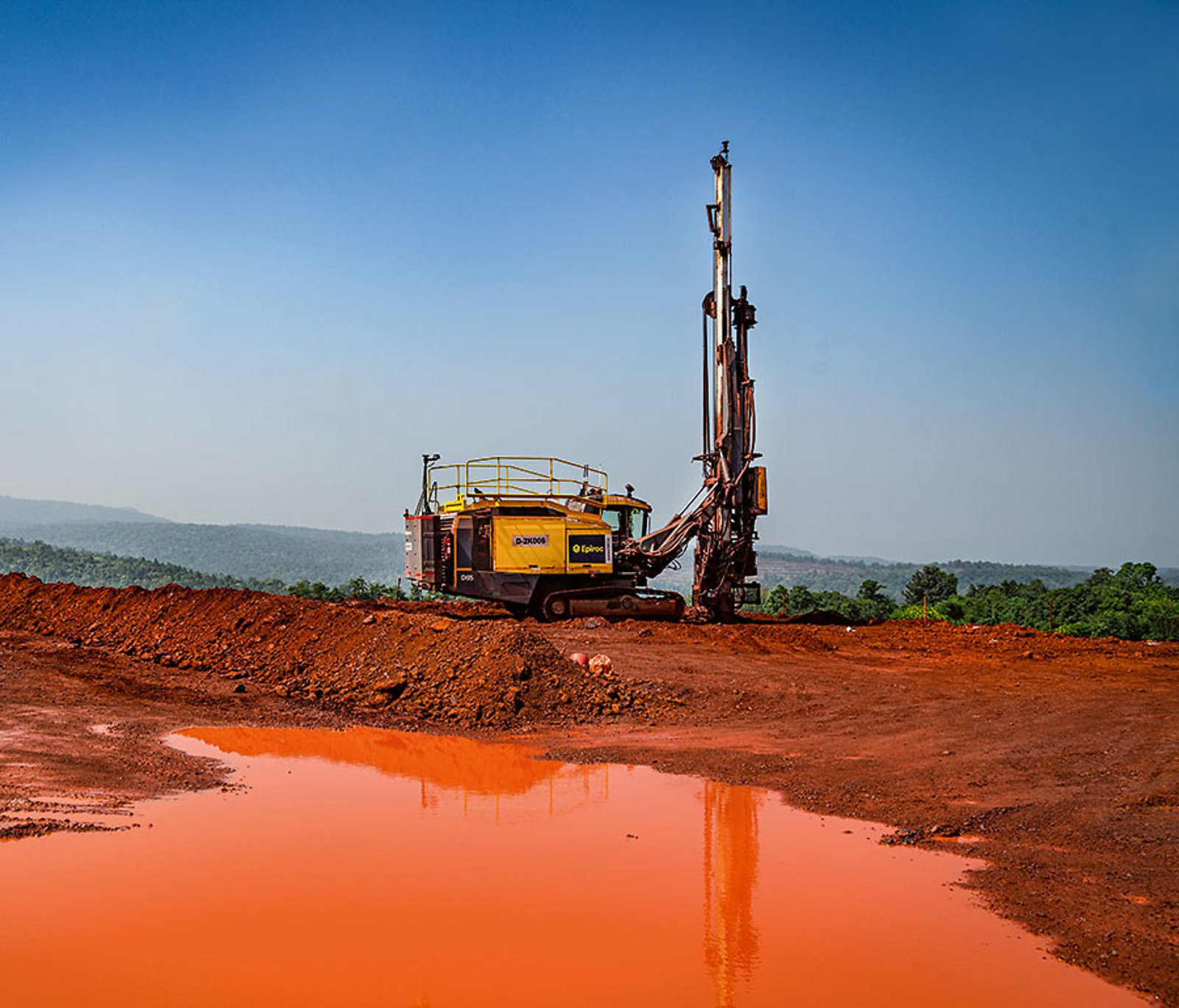 SmartROC D65 from the side at Tata Steel in India
